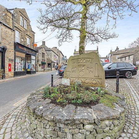 Market Square Grassington Luaran gambar